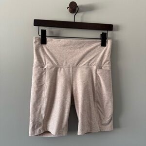 CALIA BY CARRIE UNDERWOOD HIGH RISE BIKER SHORT HEATHER SANDSTONE SIZE MED